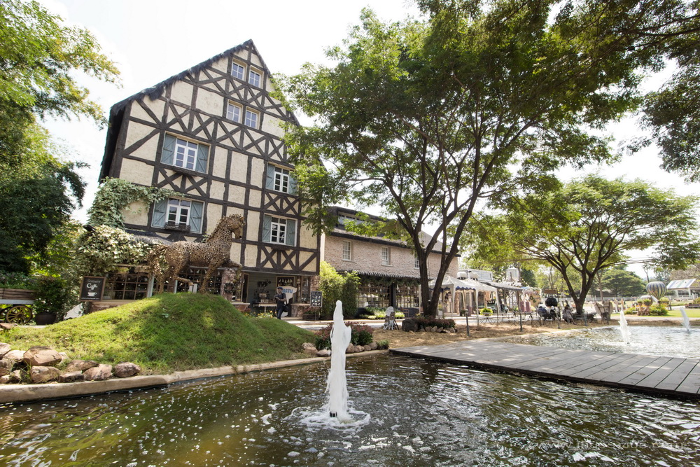 Rocha cafe’ Secret Space ตลาดน้ำดำเนินสะดวก ตลาดน้ำเหล่าตั๊กลัก ถ้ำเขาบิน ที่กินเที่ยวราชบุรี ที่เที่ยวราชบุรี อุทยานหินเขางู