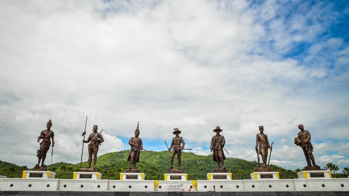 ที่เที่ยวถ่ายรูป ที่เที่ยวหัวหิน ที่เที่ยวใกล้กรุงเทพ อุทยานประวัติศาสตร์ อุทยานราชภักดิ์