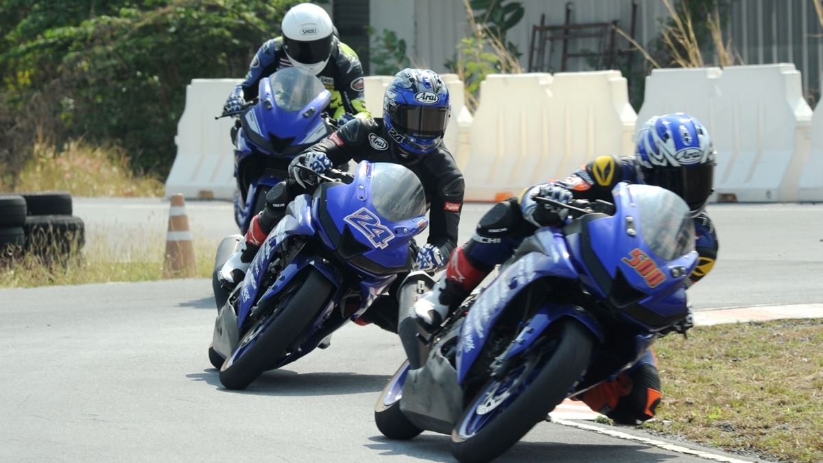Yamaha YAMAHA THAILAND RACING TEAM ยามาฮ่า ยามาฮ่า ไทยแลนด์ เรซซิ่งทีม