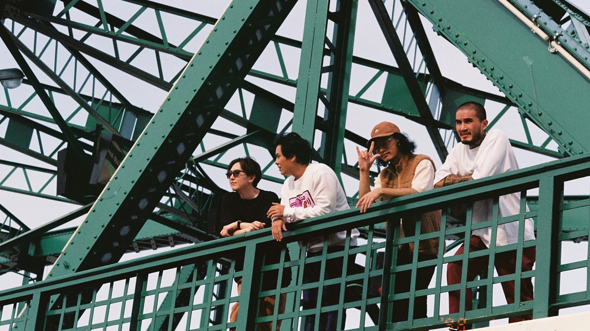 LOMOSONIC ฟังเพลง ฟังเพลงใหม่