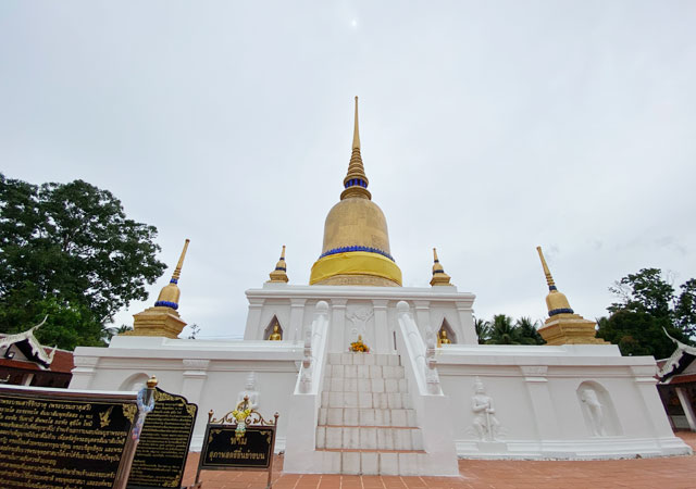 ชุมพร ที่เที่ยวชุมพร วัดพระบรมธาตุสวี โบราณสถาน