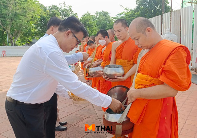 คำบูชาพระพุทธปราสาททอง วัดปราสาท ใส่บาตรออนไลน์
