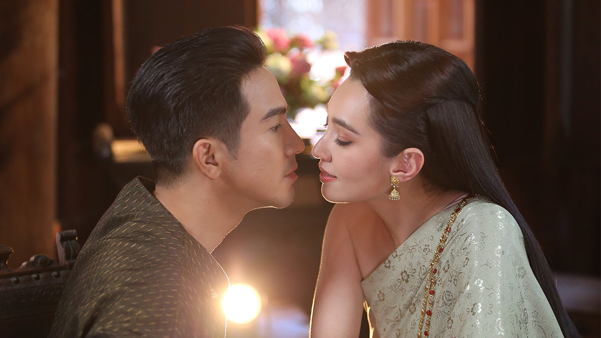 บุพเพสันนิวาส ละคร พรหมลิขิต เบลล่า ราณี โป๊ป ธนวรรธน์