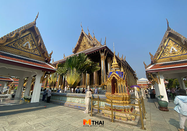 ที่จอดรถ ที่จอดรถ วัดพระแก้ว ที่จอดรถสนามหลวง วัดพระแก้ว
