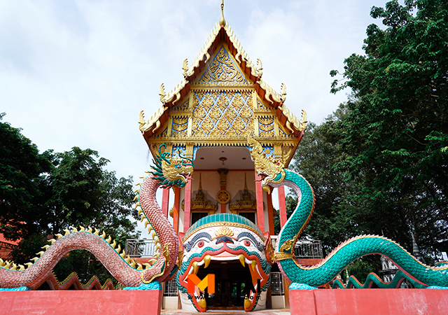 ลอดโบสถ์ วัดบางตลาด อ.มิก พชร ทูตเทวะ